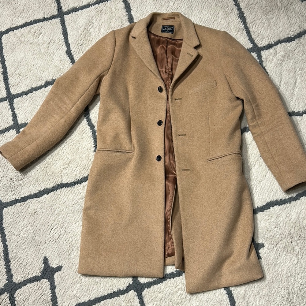 Men’s Camel Top Coat